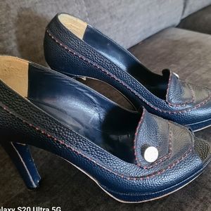 1818 Brook Brothers Real Leather made in Italy  sz 9 open toe navy heels